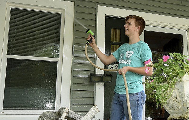 Volunteers make repairs in annual event